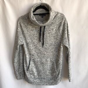 Derek Heart black/white heather funnel sweatshirt